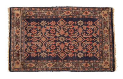 null Carpet (ROMANIA), Mid-20th century.

Technical characteristics: wool velvet...