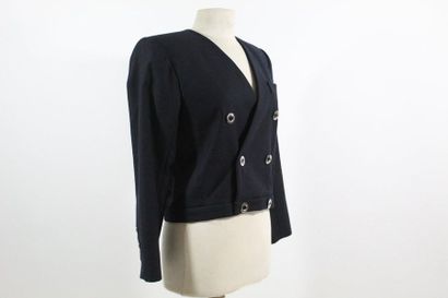 Yves Saint LAURENT YVES SAINT LAURENT Left Bank

Iconic navy blue blazer with cross-over...