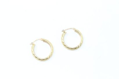 null Pair of 18k (750) yellow gold creoles. 

Weight: 2.79 g. 