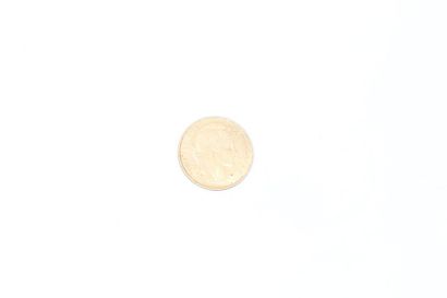 null Pièce en or de 10 francs au Coq (1908). 

TB. 

Poids : 3.21 g. 