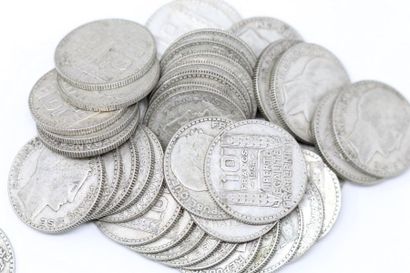 null 40 pièces en argent de 10 francs de type Turin, différents millésimes.

Poids...