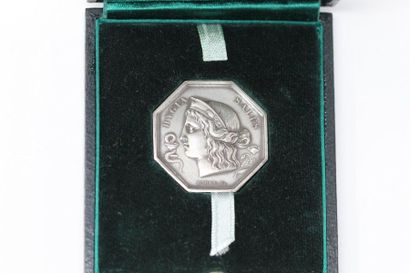 null Hexagonal silver token of ap. F. Barred.

Obverse: HYGIA SALUS, Hygie's head...