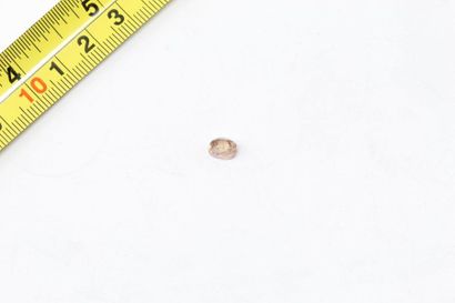 null Sapphire cushion. 

Unheated.

Probably Padparadscha. 

Weight: approx. 1.84...