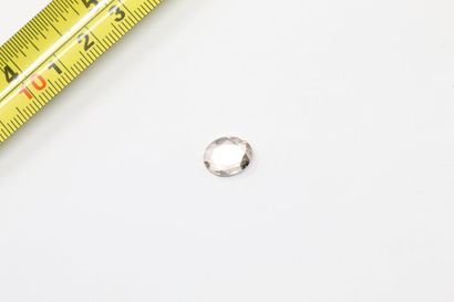 null Faceted tourmaline on paper. 

Weight: approx. 2.10 cts. 