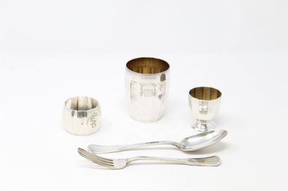 null Five Art Deco style birthpieces in solid silver (Minerva): engraved timpani...