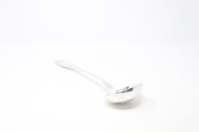 null Solid silver ladle, net model.

Weight: 213 g.