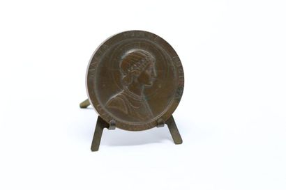 null Bronze medal. 

Obverse: "SANCTA HELANA AUGUSTA CCXLVIII - CCCXXVIII" Profile...