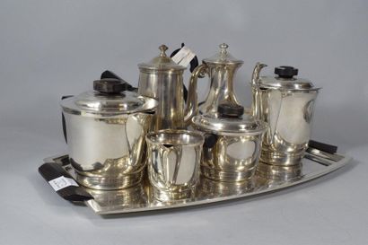 null Tea-coffee service in silver plated metal composed of: a tray, a teapot, a coffee...