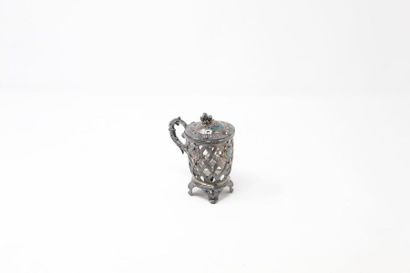 null Silver mustard mount (Minerva), the catch representing the fruits.



Weight...