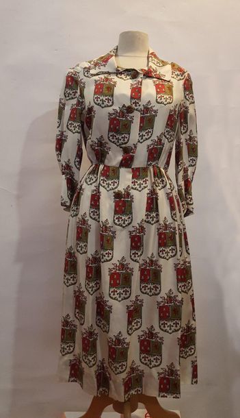 null BIKI in Milan 

Silk dress with coat-of-arms decoration.

Belonged to Maria...
