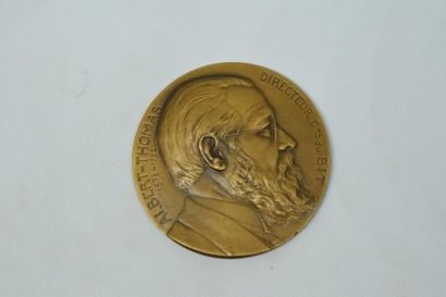 null [ ARTHUS BERTRAND ]

Médaille uniface en bronze à patine doré, commémorant Albert...