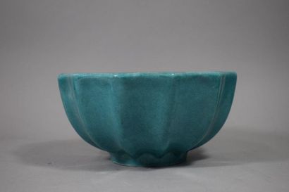 null Alice SORDET BONIFAS (1902-1975)



Two large ribbed bowls, celadon glazed ceramic,...