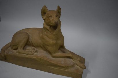 null VIRION Charles (1865-1946)

Lying dog, sandstone proof, signed on the terrace

Size:...