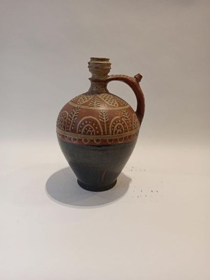 null Stoneware pitcher 



Ht.: 38.50 cm