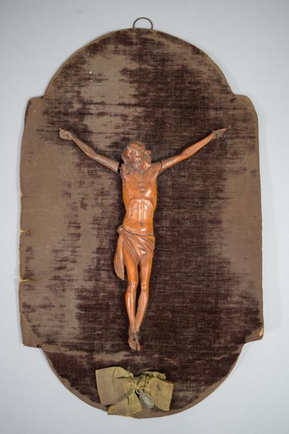 null Christ in carved wood XVIIIth, 21 x 15 cm