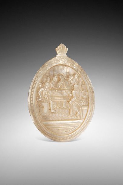 null OVAL MOTHER-OF-PEARL MEDALLION CARVED IN BAS-RELIEF REPRESENTING THE HEAVEN....