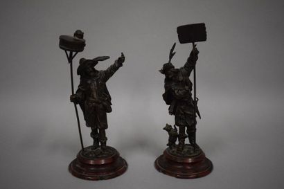 null The dog shearer and the acrobat, bronzes on a wooden terrace. XIXth



Ht.:...