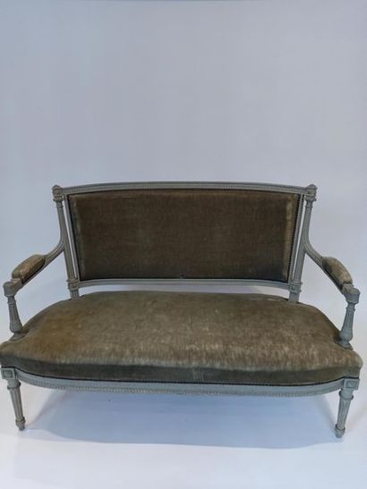 null Mobilier de salon en bois laqué gris/vert, de style Louis XVI comprenant : une...