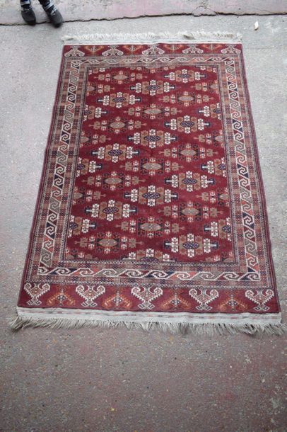 null Russian Yomoud Bukhara carpet, circa 1975.

Size: 199 x 128 cm

Technical characteristics:...