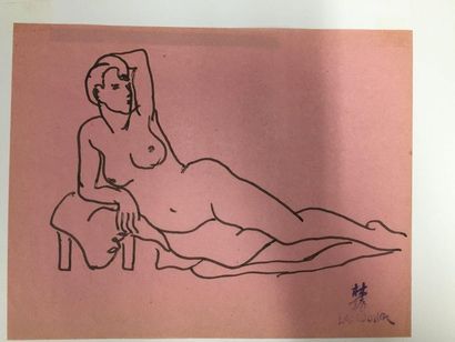null LAM-DONG (1920-1987)

Set of 3 drawings:



Woman lying down,

black ink pen...
