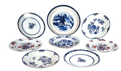 null CHINA, Compagnie des Indes, 18th century

Set of seven porcelain plates, five...