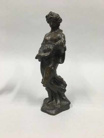 null CARPEAUX Jean-Baptiste, according to, 

Woman singing, 

bronze with dark brown...