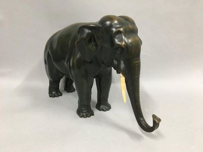 null MODERN SCHOOL

Elephant 

Bronze with brown-black patina

scratches and small...