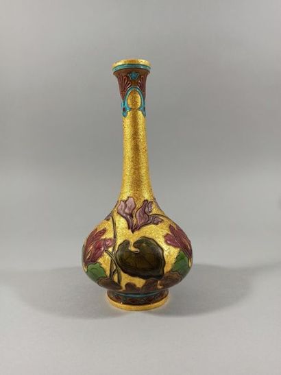 null Paul MILET (1870-1930) - SEVRES 

Ceramic vase with soliflore neck and recessed...