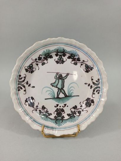 null SET INCLUDING:

- 18th century Bordeaux. Earthenware plate with scalloped rim...