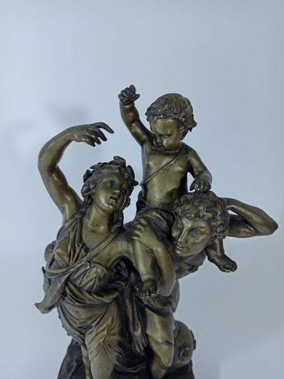 null Claude Michel CLODION (1738-1814), d'après

Pan et Nymphe dansant avec deux...