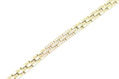 CARTIER CARTIER

18K (750) yellow gold bracelet with panther mesh. Some of the links...