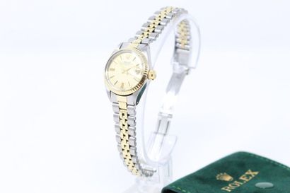 ROLEX ROLEX

Date

Ref. 6916

No. 3294103

Ladies bracelet watch in steel and 18K...