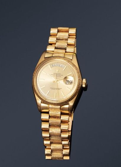 ROLEX ROLEX

Day Date

Ref. 1807

No. 1606734

18K (750) gold bracelet watch. Screwed...