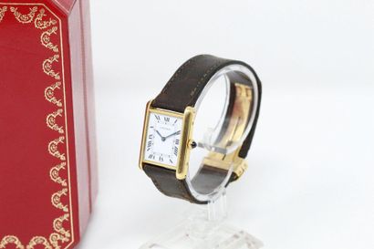 CARTIER CARTIER

Tank

No. 7808615300

Bracelet watch in 18K gold (750). Case with...