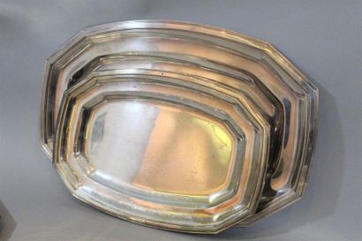 null Silver platter service (950) model with sides; composed of: two vegetable dishes,...
