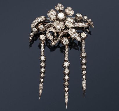 null Part of a bodice ornament: "flower" brooch with articulated silver-lined silver...