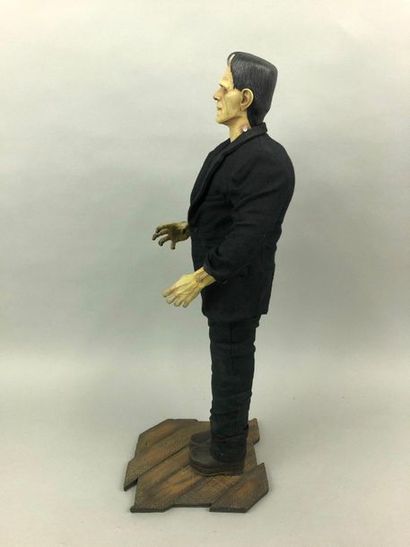 null Figurine de Frankenstein 

Sideshow Collection - Edition limitée

Numérotée...