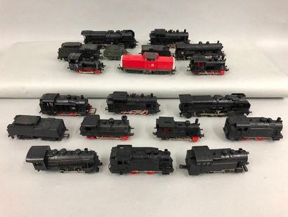 null Type 140 - 231 - 030 - 020 locomotives and locotenders.