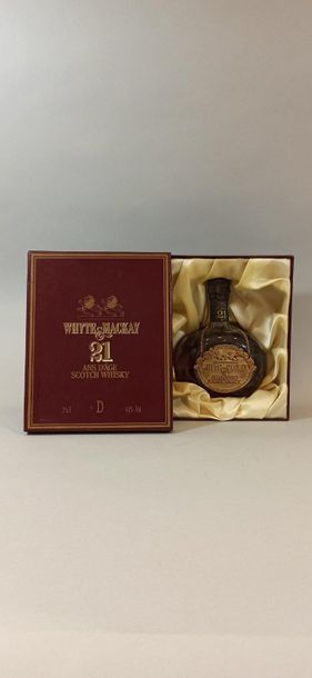 null 1 bouteille SCOTCH WHISKY Whyte et Mackay 21 ans