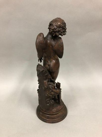 null BALLONI G. (19th - 20th century)

Chain Cupid

Bronze with brown patina, signed...