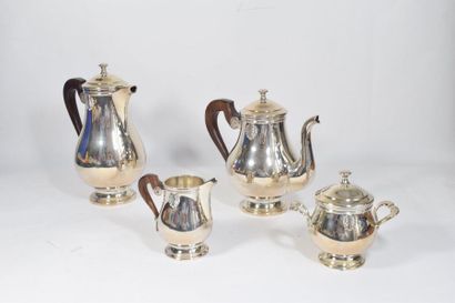 CHRISTOFLE CHRISTOFLE

Service thé/café de quatre pièces en métal argenté, collection...