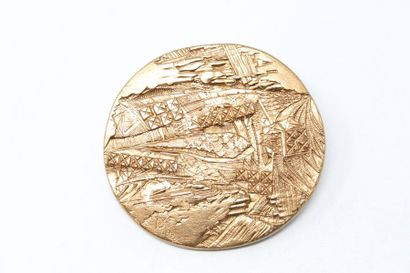 null ICARE 

Médaille en bronze d'ap. Adam. Tranche ronde, datée 1981, corne d'abondance...