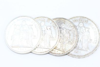 null Lot de pièces en argent comprenant : 

- 50 Francs Hercule

- 3 x 10 francs...