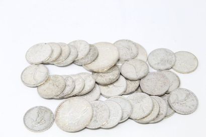 null Lot de pièces en argent comprenant Semeuse et Hercule. 

Poids : 481 g.

