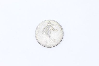 null Pièce de 2 francs Semeuse en argent 1914 C (atelier : Castelsarrasin). L'une...