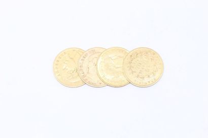 null Lot de 4 pièces de 10 Francs or : 

- Napoléon III tête nue, 1855, Paris.

-...