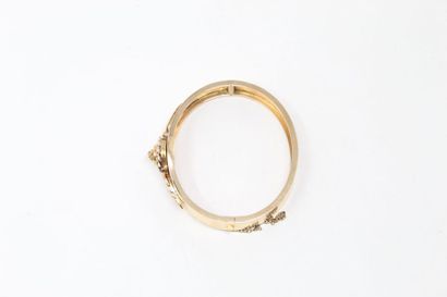 null Bracelet rigide en or jaune 18K (750) orné d'un brillant taille rose entouré...
