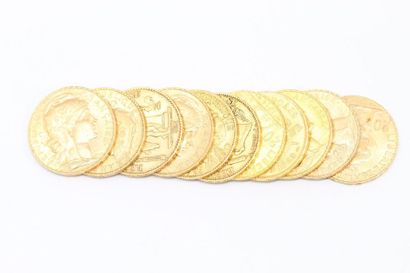 null Lot de 11 pièces en or :

- 2 piècesDeuxième République, Cérès, Paris, 1850.

-...