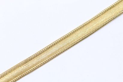 null Bracelet en or jaune 18k (750) à maille plates. 

Poinçon de maître : Masviel-Pichon

(Déformation)...