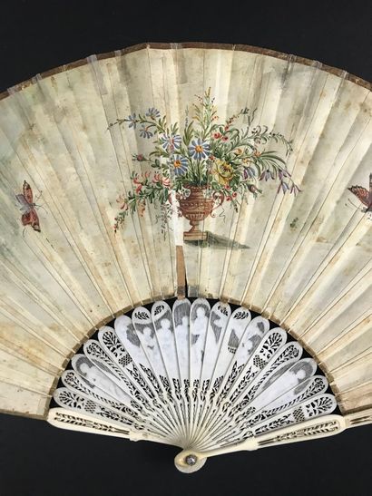 null 
The ancient banquet, circa 1790-1800





Folded fan, the sheet of skin, mounted...